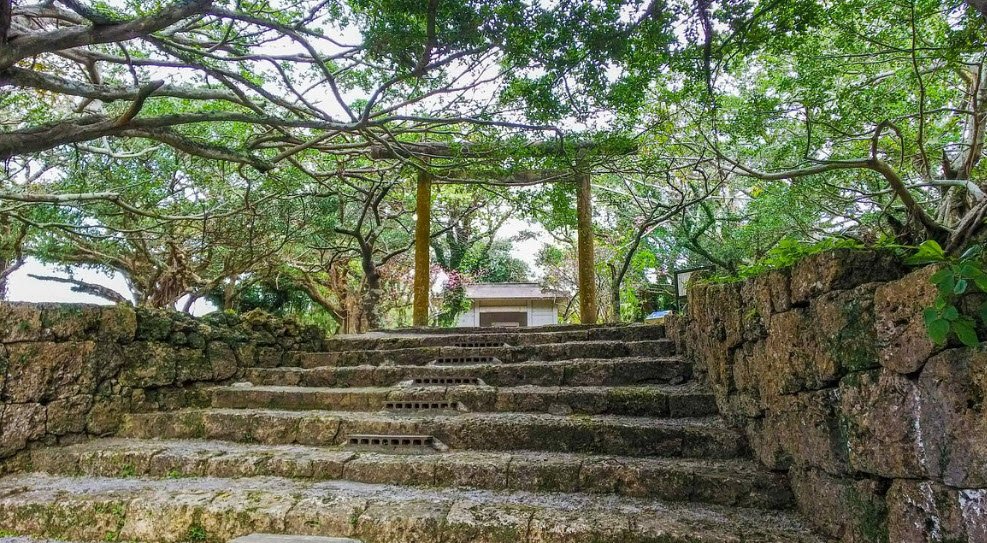 Shimashi Ozato Castle Ruins, Japan